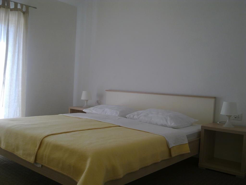 Apartments Permida Dramalj Habitación foto